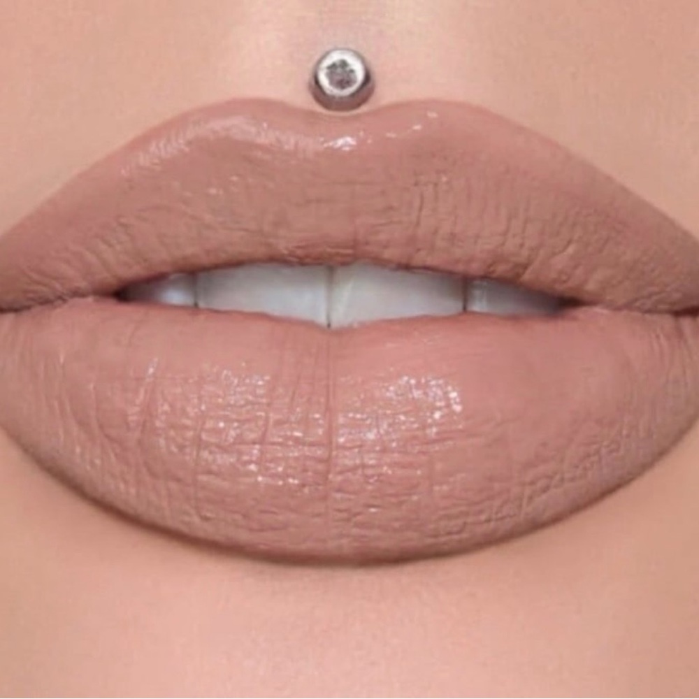 New Jeffree Star Supreme Gloss Blow My Candles
